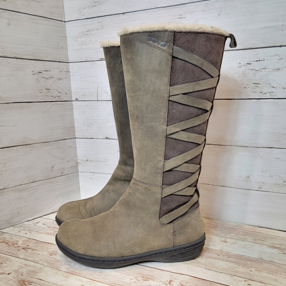 Teva Womens Figueroa Leather Boot 